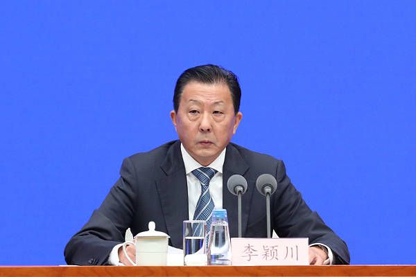 劳塔罗与国米的现有合同将于2026年6月30日到期，双方可能在未来几天续约至2028年。